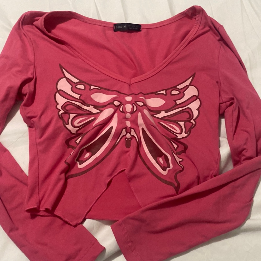 pink shein butterfly print hem cropped tee